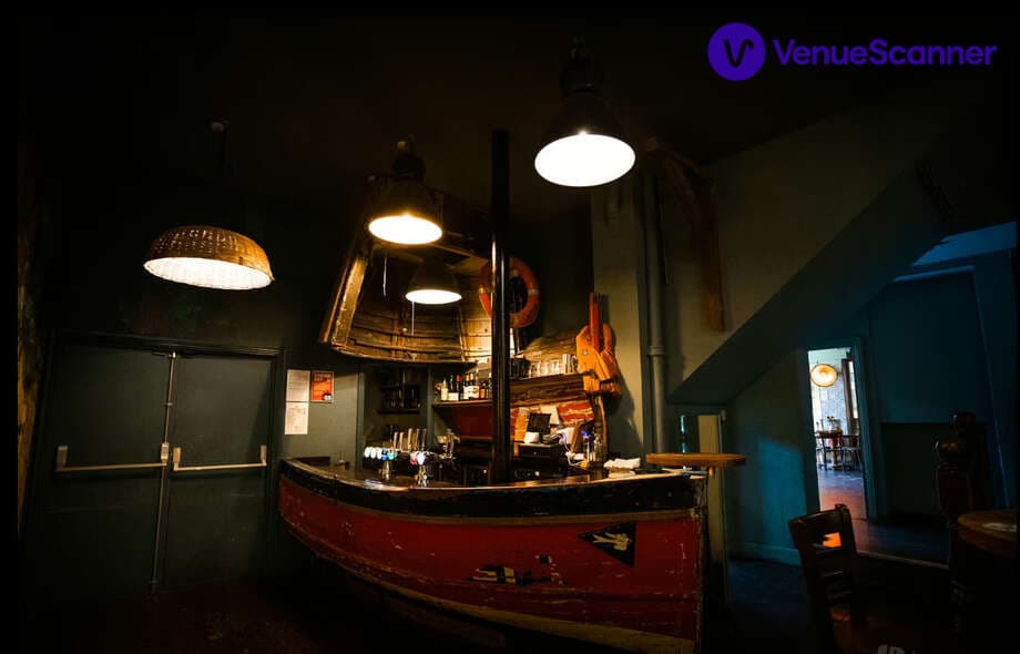 The Boathouse, The Thieves photo #3