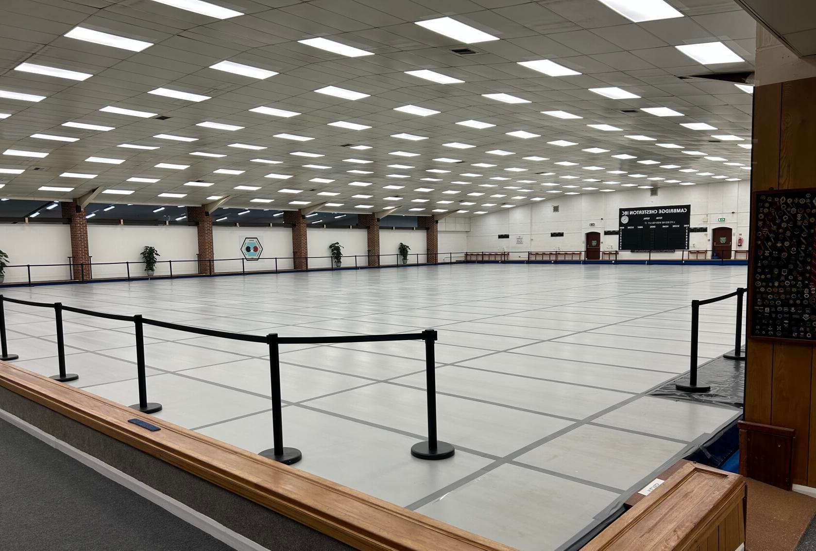Main Arena, Cambridge Chesterton Indoor Bowls Club photo #1