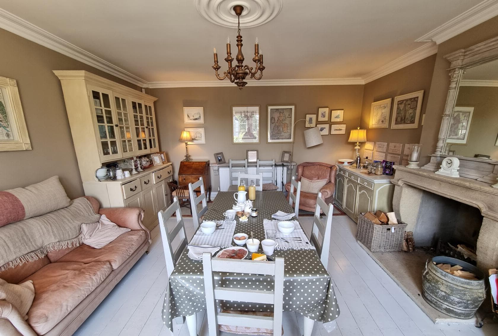 Photo of Roundhill Farmhouse