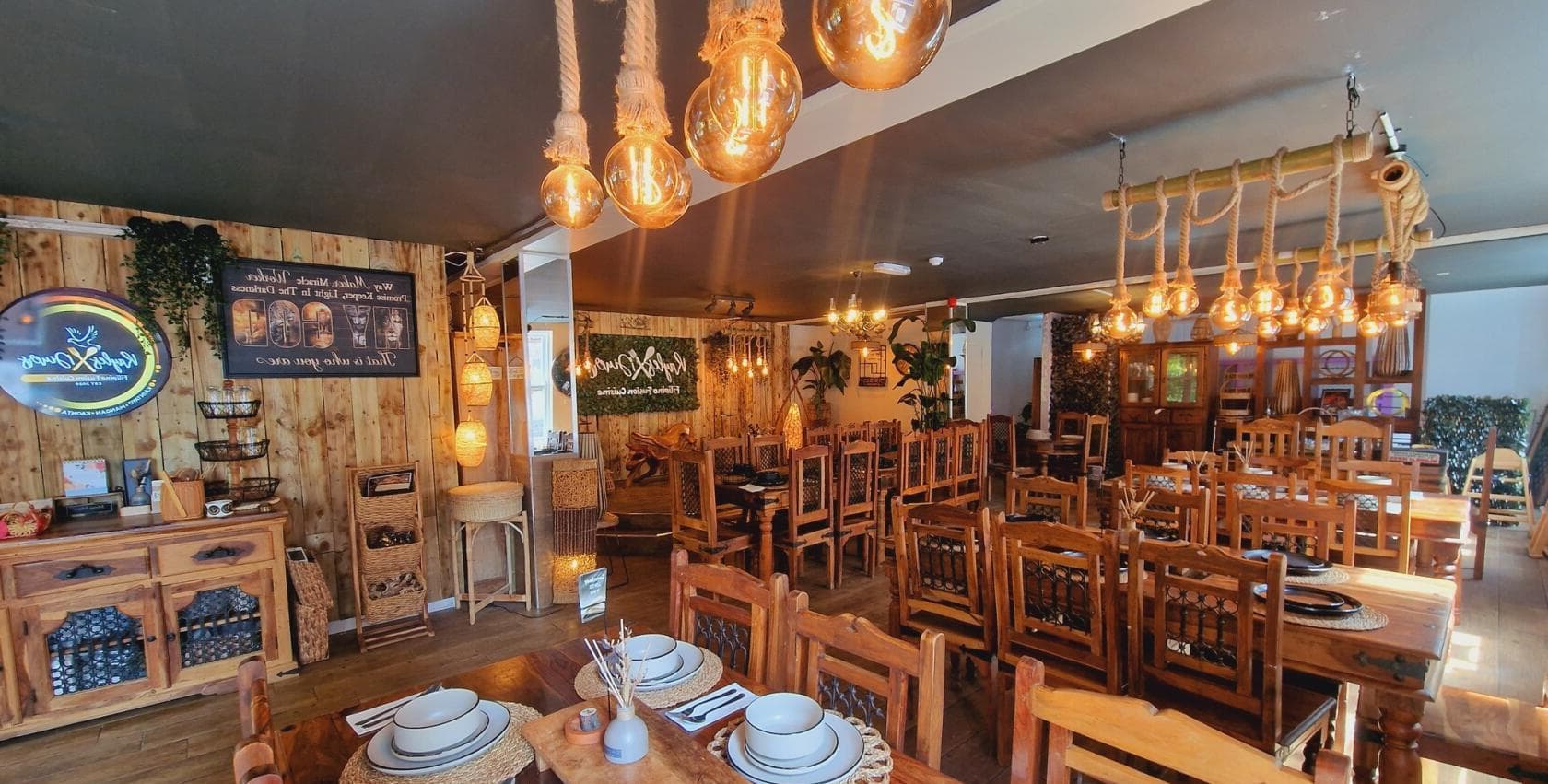 Entire Venue, Rayles Diners photo #2