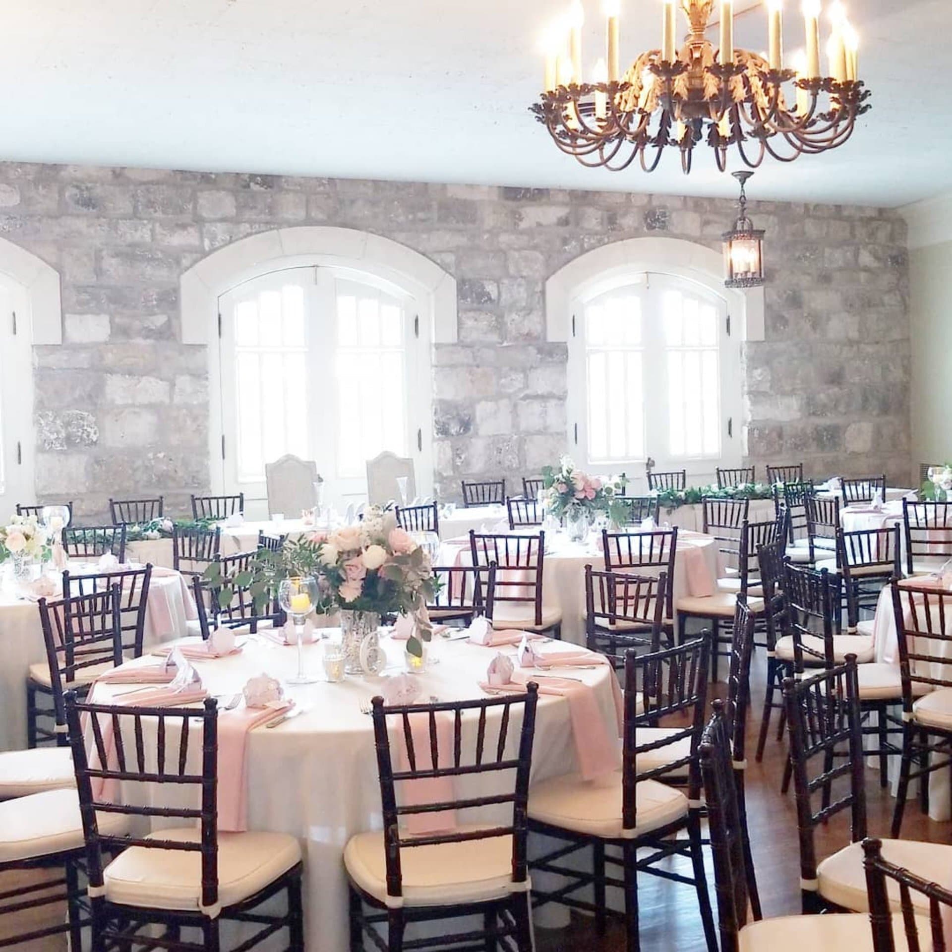 Ballroom, Chateau Bellevue photo #3