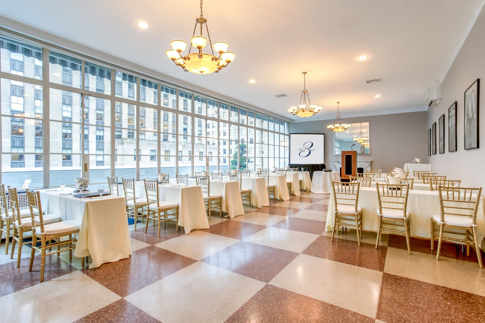 The Solarium, 3 West Club photo #1