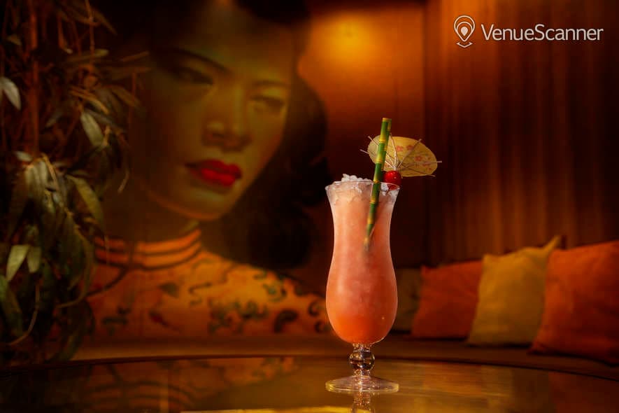 Whole Venue, Trailer Happiness photo #1