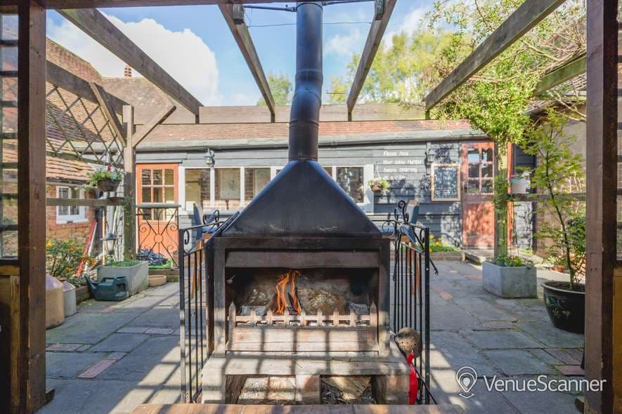 Separate Area, The Red Lion photo #3