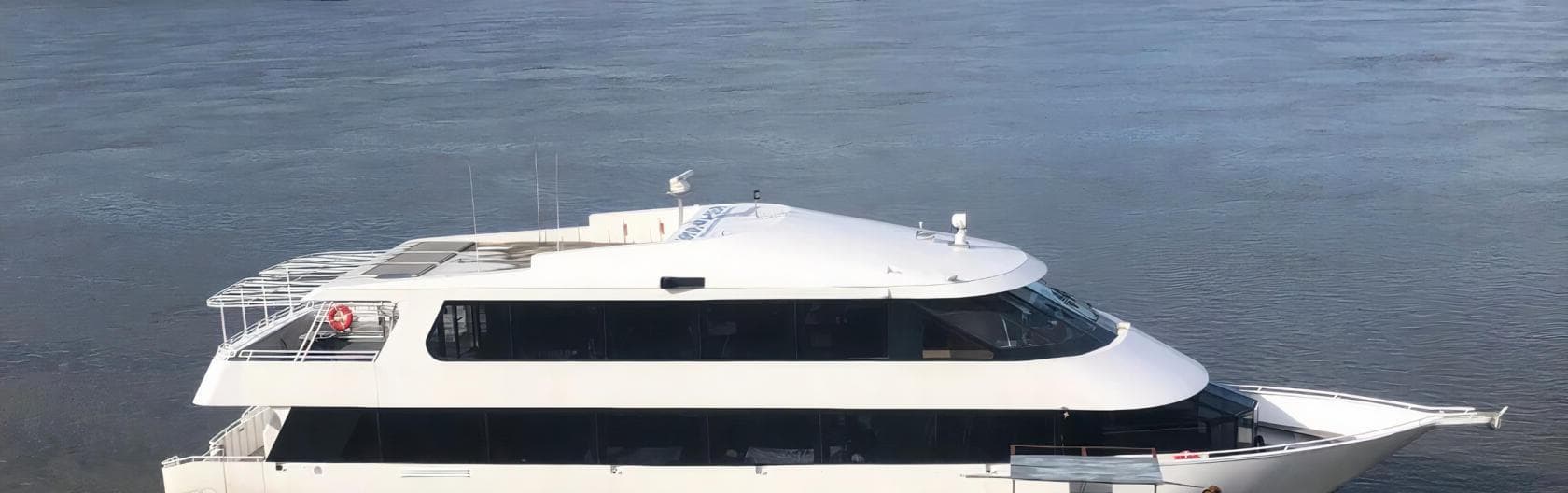 100ft Commercial, Jerico Yacht Charters photo #1
