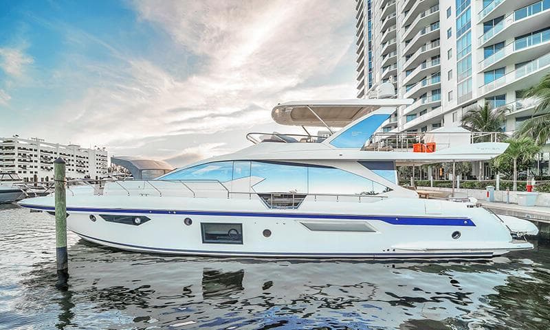 72ft AZIMUT, Jerico Yacht Charters photo #1