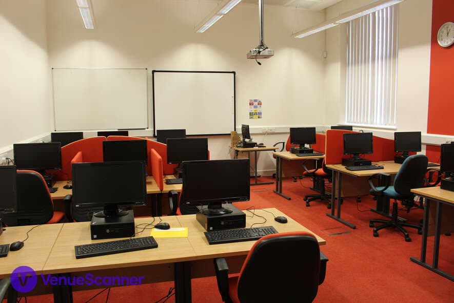 ICT Suite, Nishkam Centre photo #2