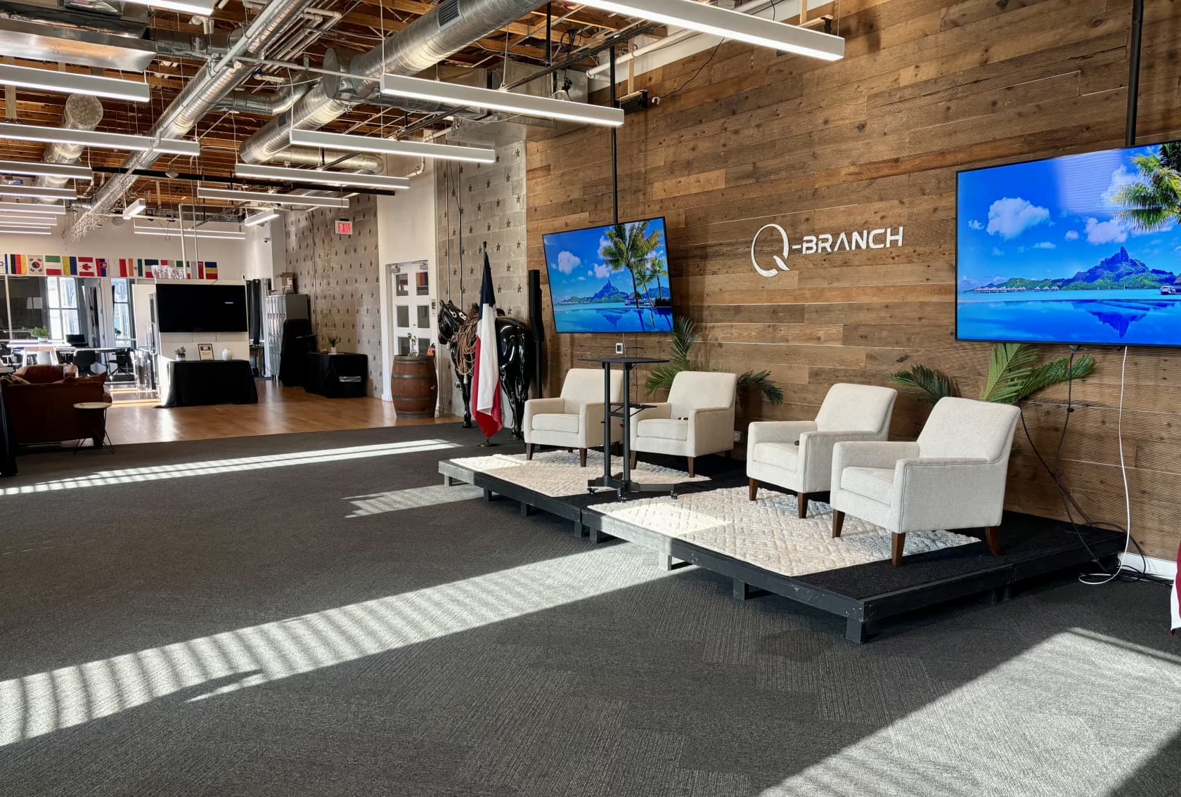 Suite #300, Q-Branch photo #2