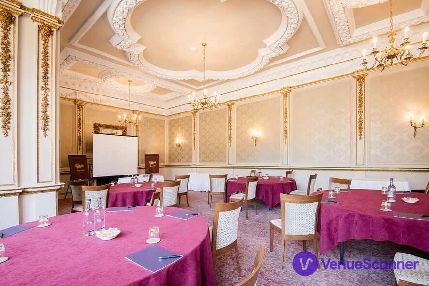 Mattingley, Tylney Hall photo #1