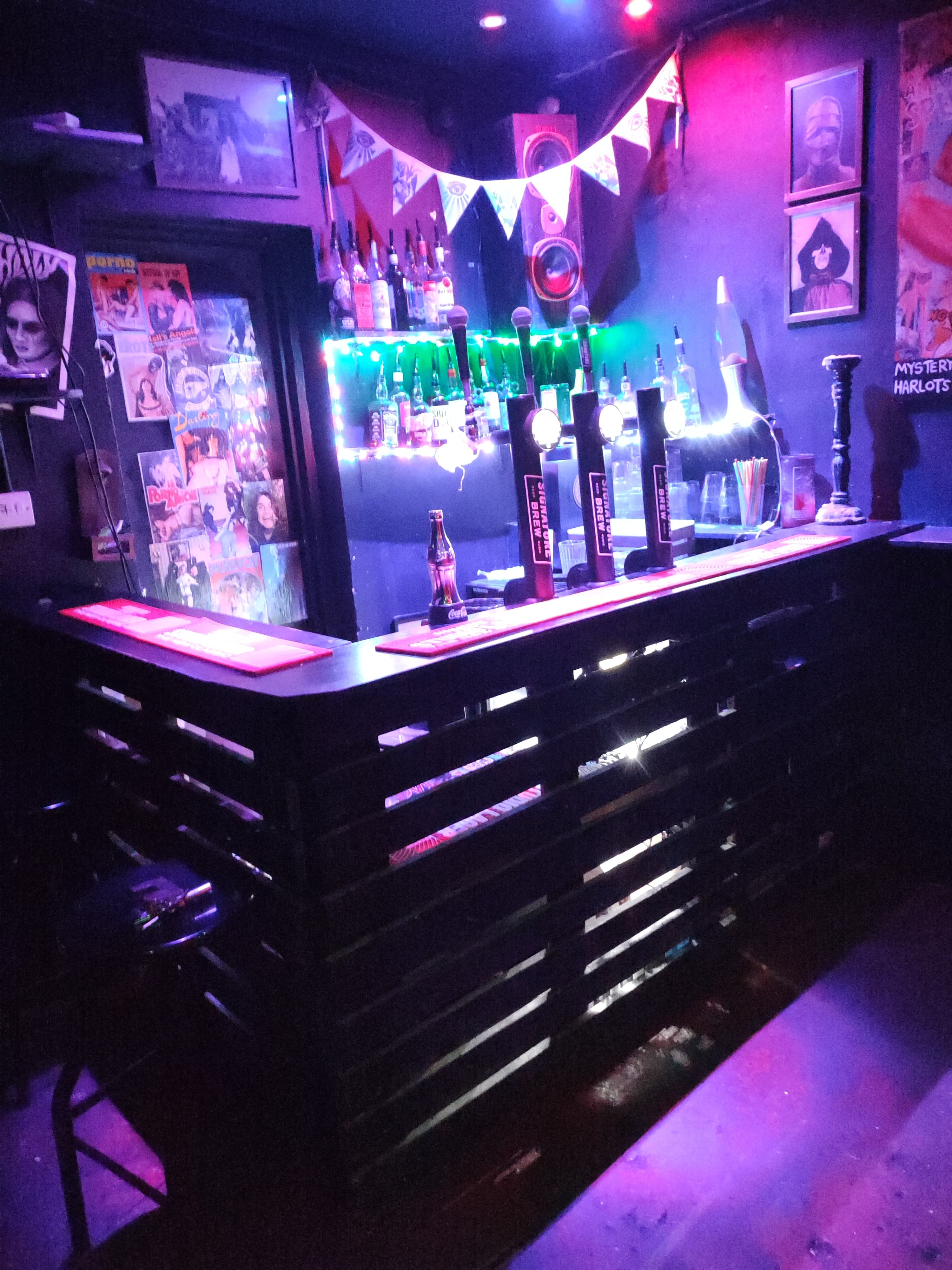 Back Room, Helgi's photo #3