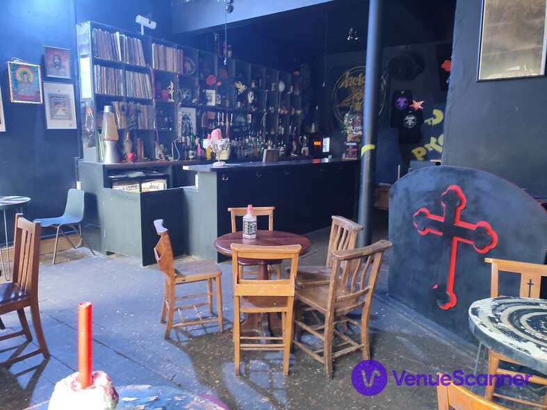 Front Space And Back Room, Helgi's photo #1