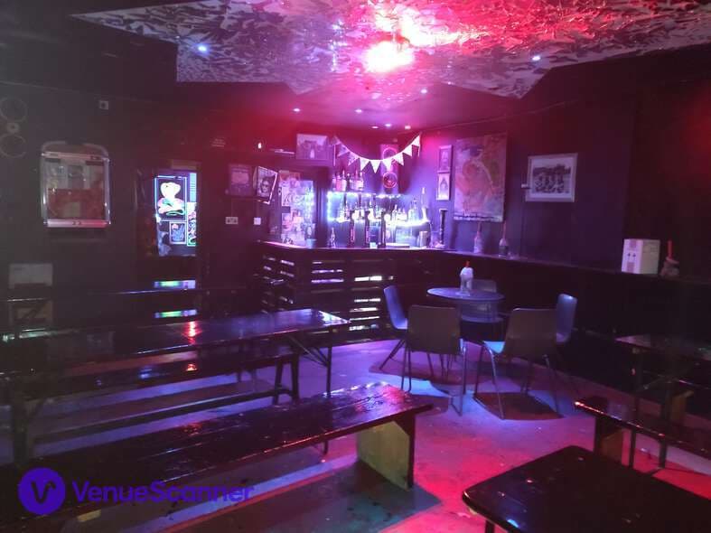 Back Room, Helgi's photo #2