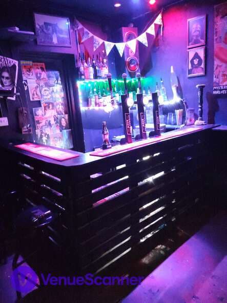 Back Room, Helgi's photo #3