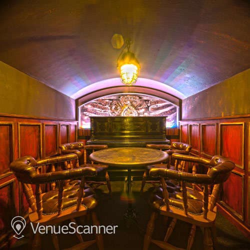 Full Hire, Heads & Tales photo #3