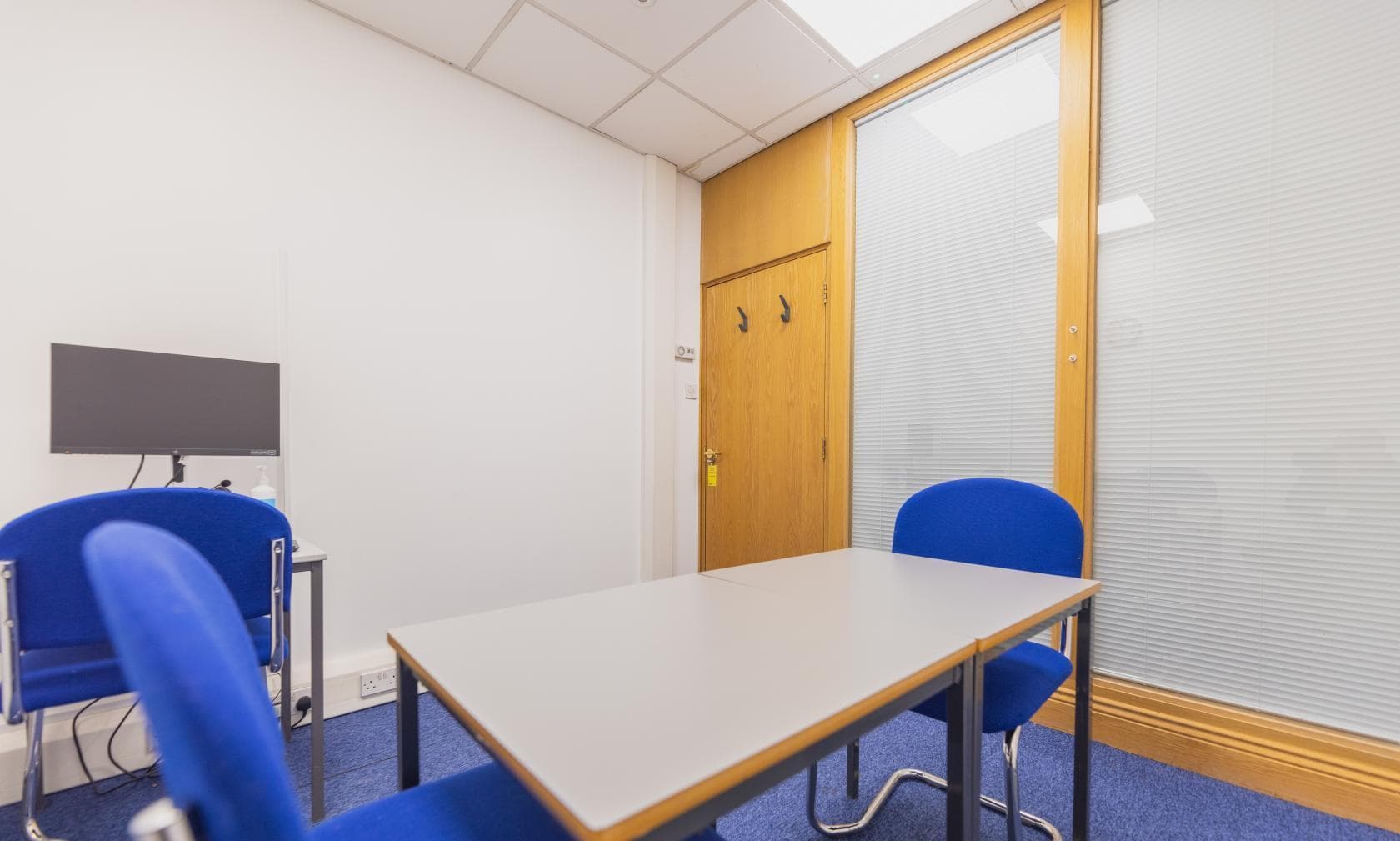 OnetoOne Room, University of Law - Birmingham photo #2