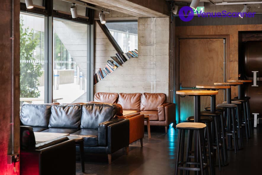 The Understudy, The National Theatre photo #2