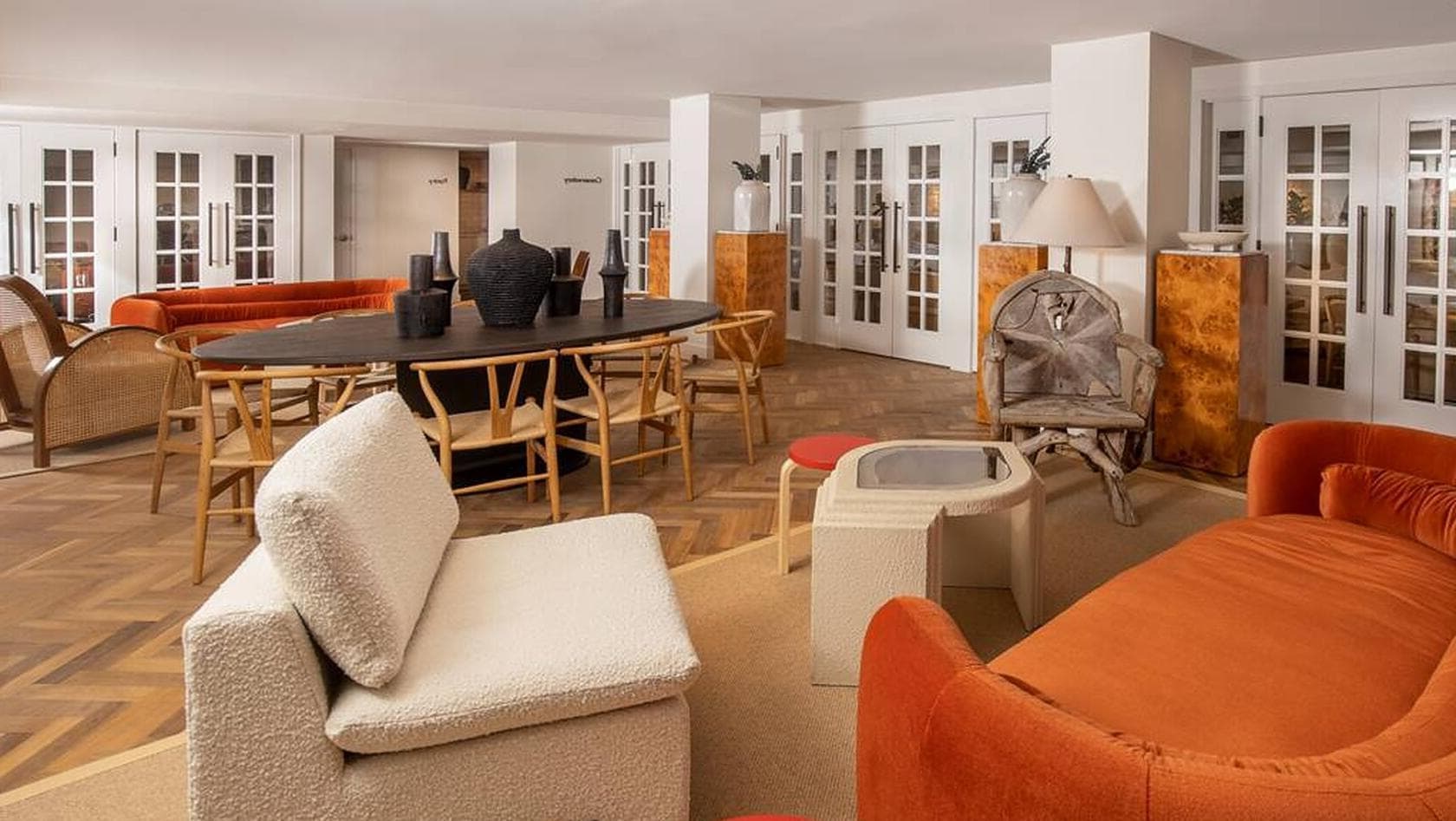 Full Buyout, Lyle Washington DC - Lower level photo #1