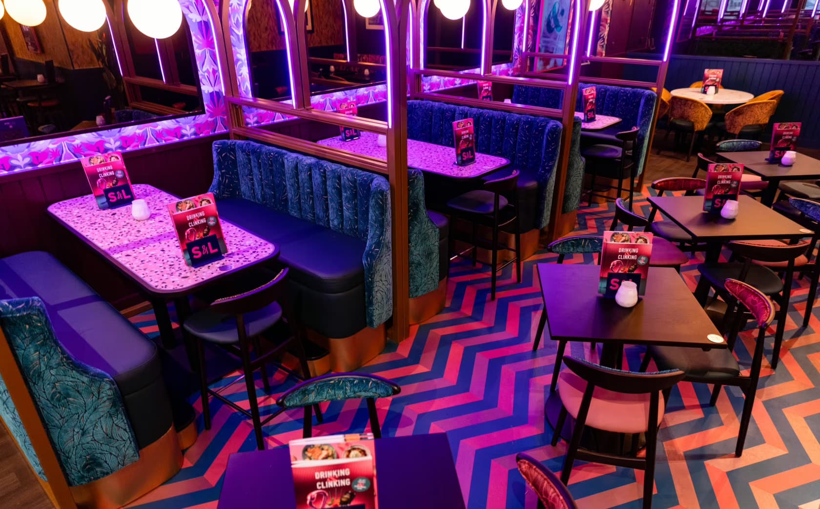 Raised Area, Slug & Lettuce, Glasgow photo #2