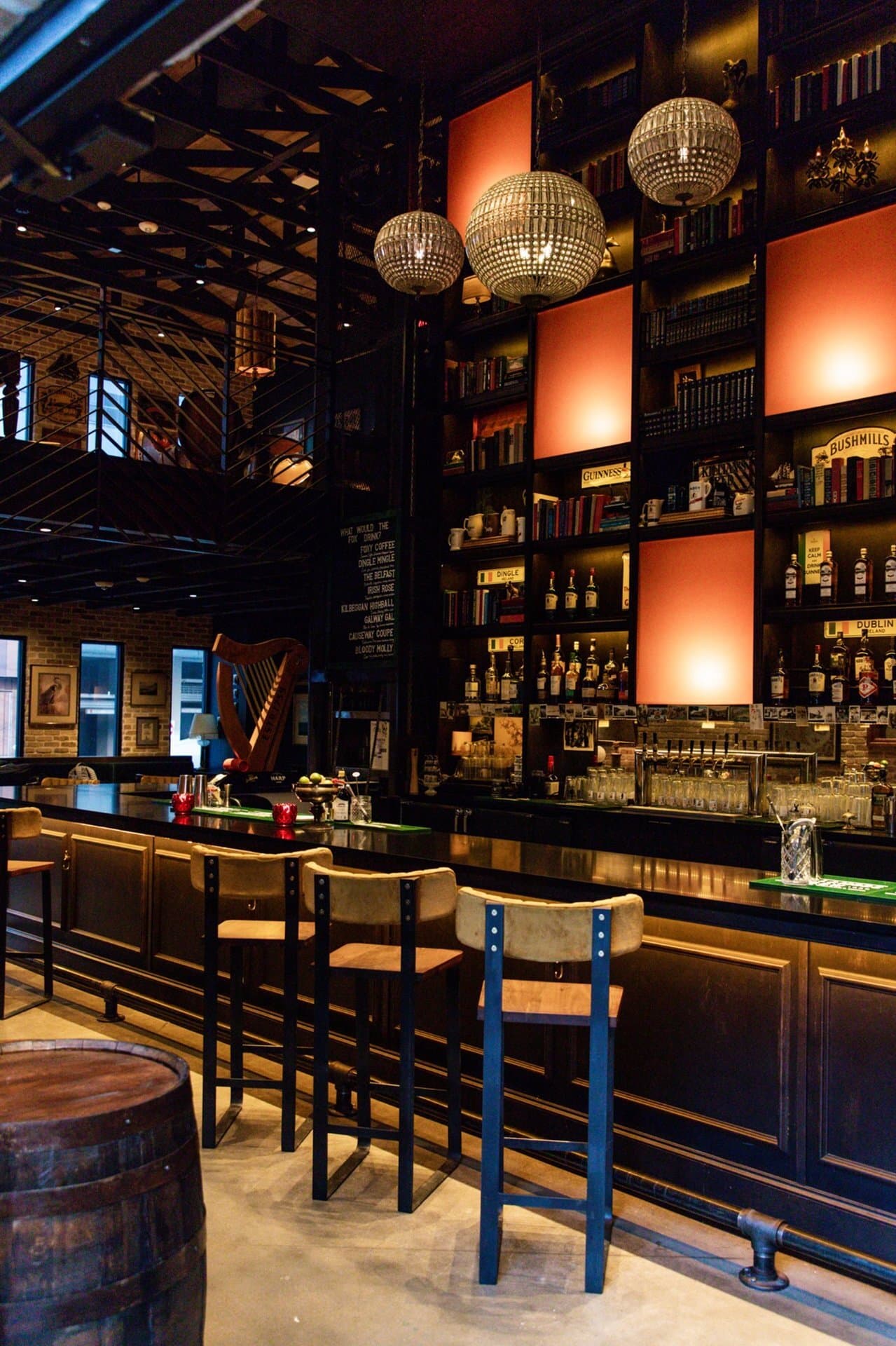 Cedar Door Patio Bar & Grill, Full Venue photo #2