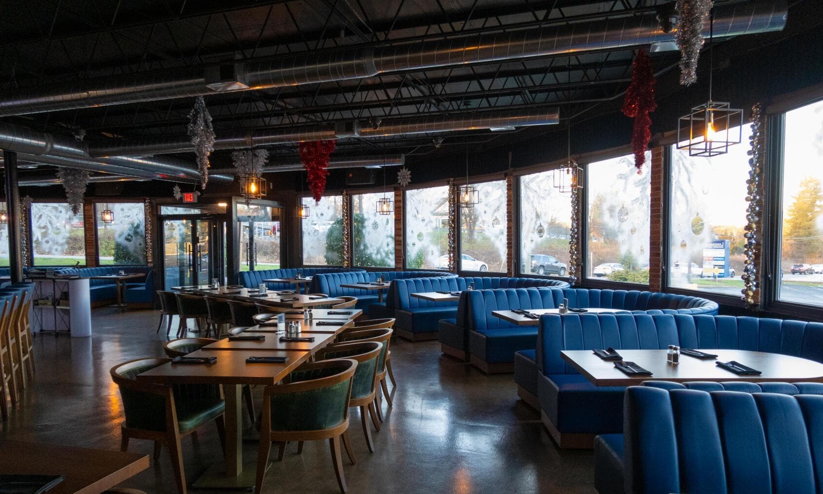 Entire Venue, Time Out On Pine photo #1