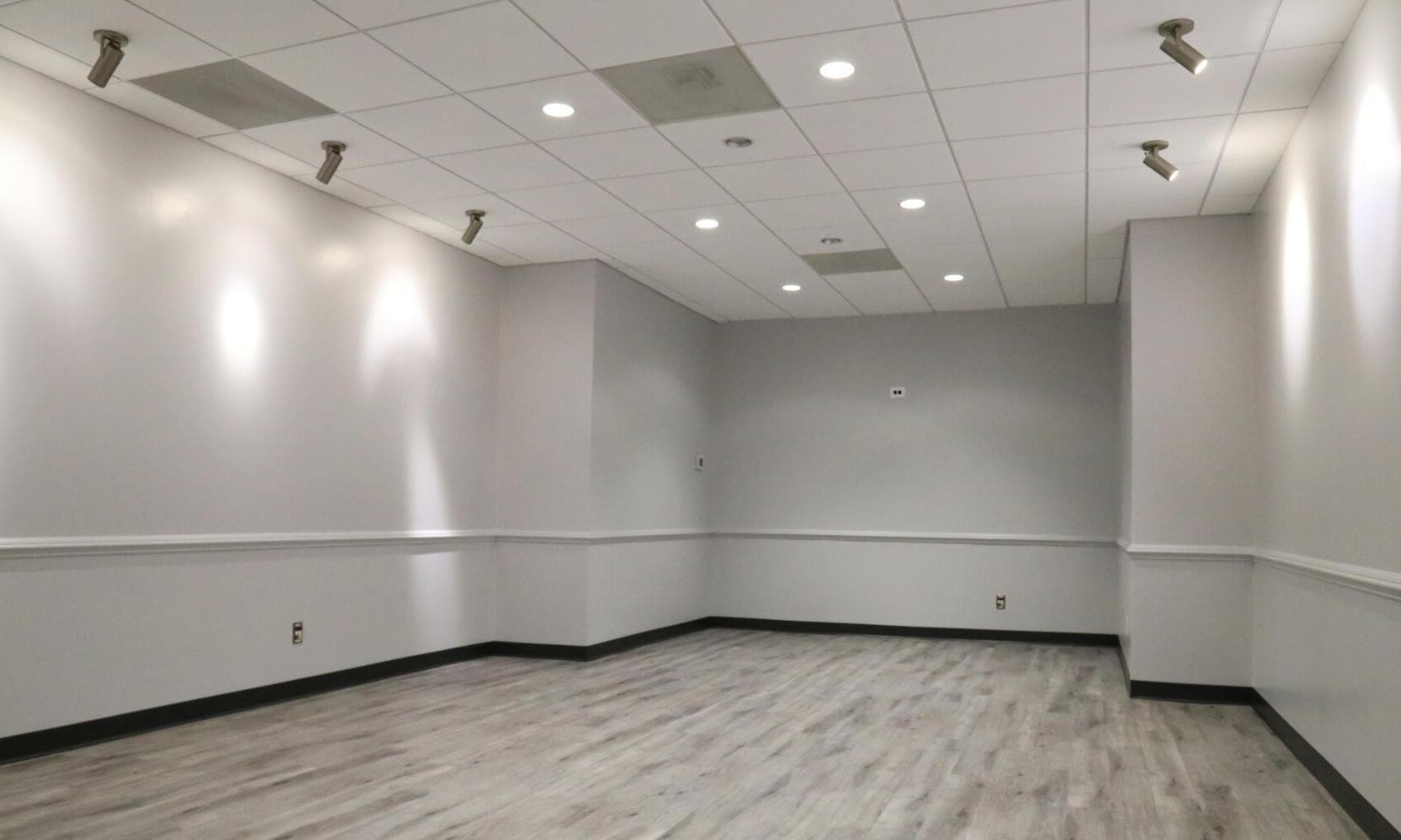 Perfect Office Solutions- Laurel 8101, Event Room, undefined photo #1