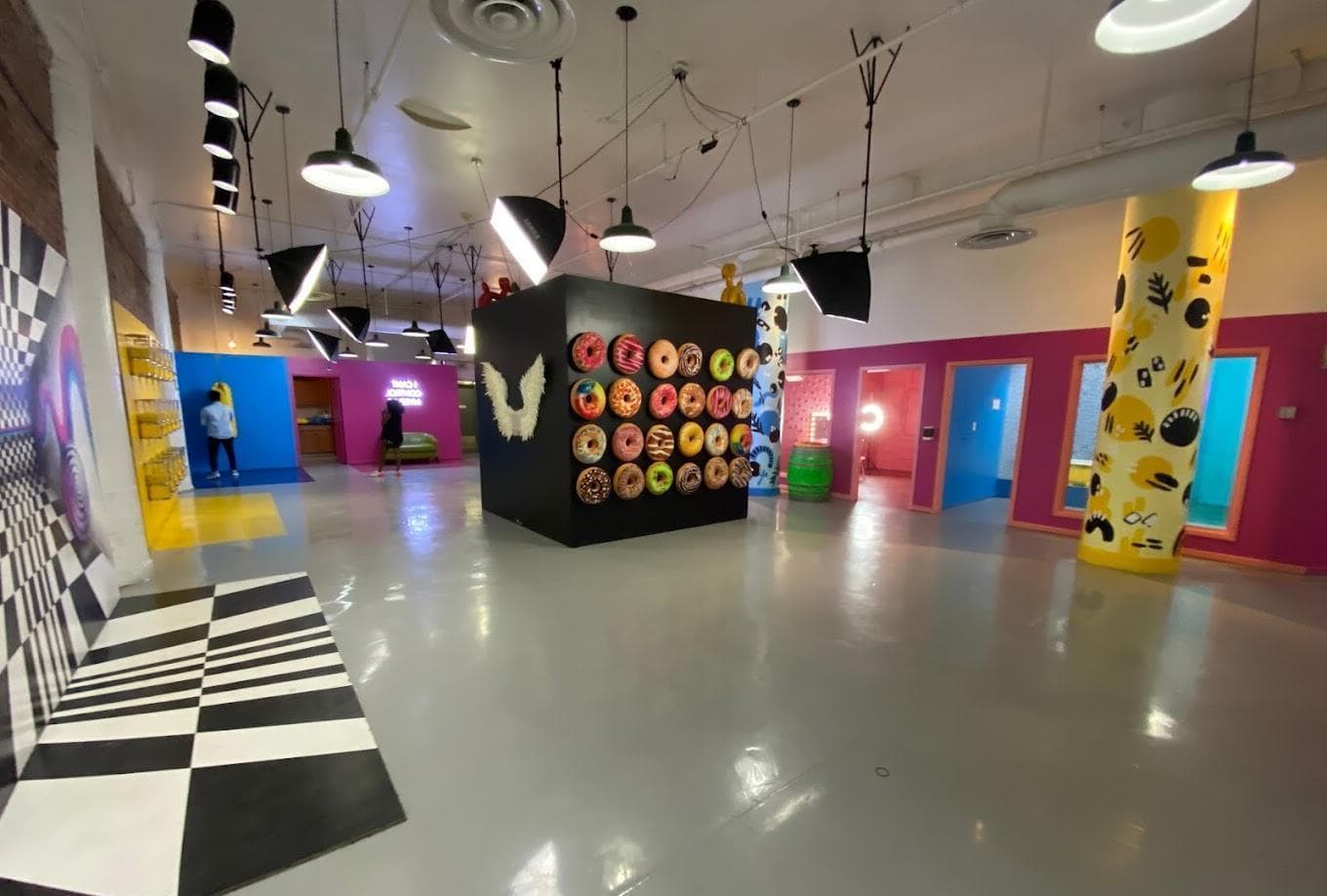 Entire Venue, Denver Selfie Museum photo #1