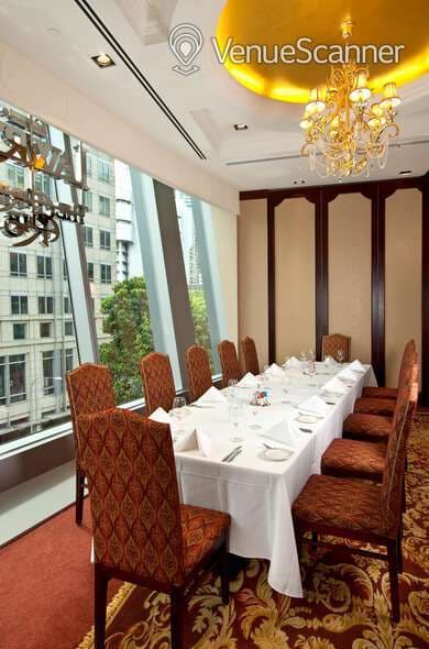 Grange, Lawry's The Prime Rib photo #2