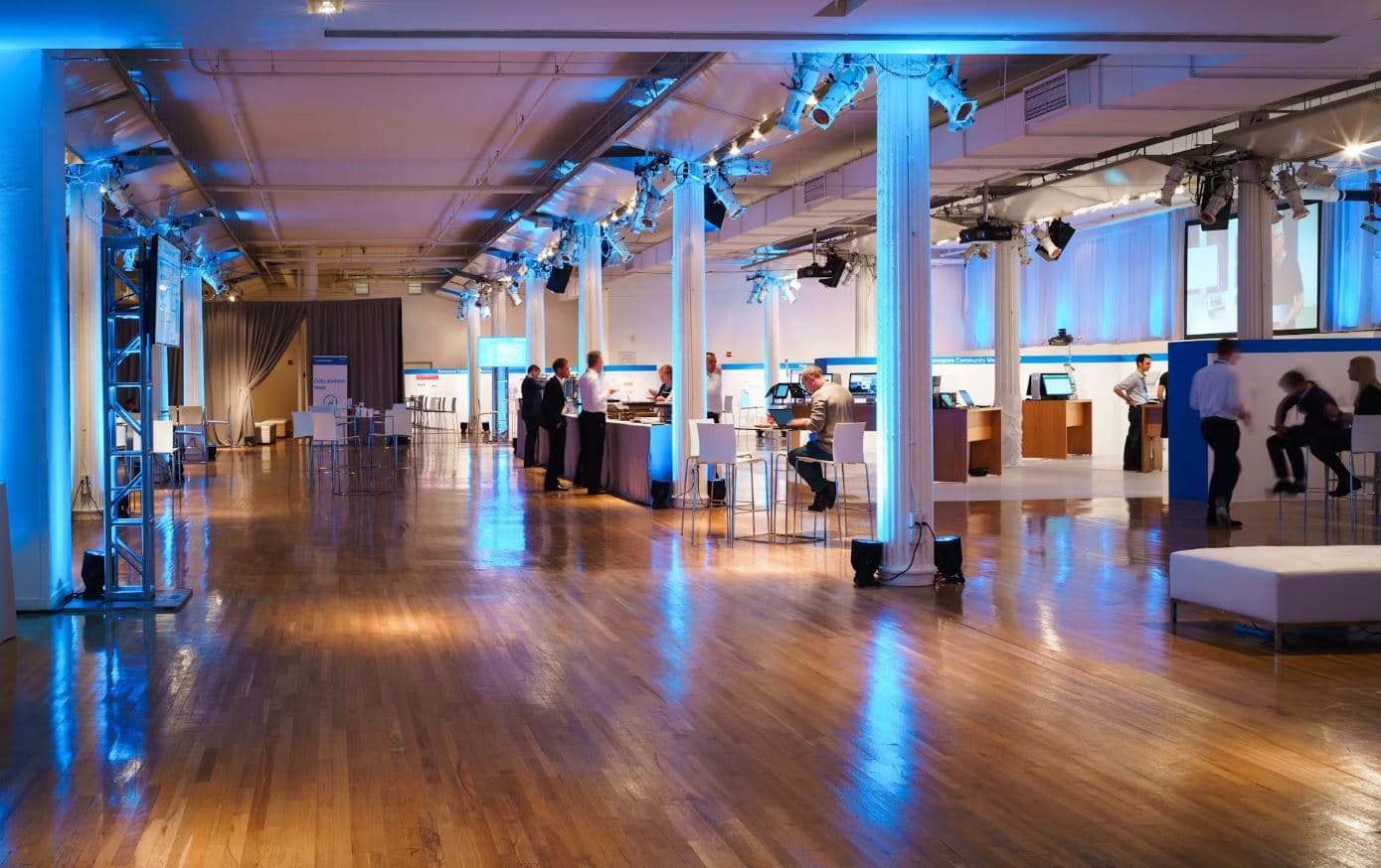 Full Pavilion, Metropolitan Pavilion photo #5