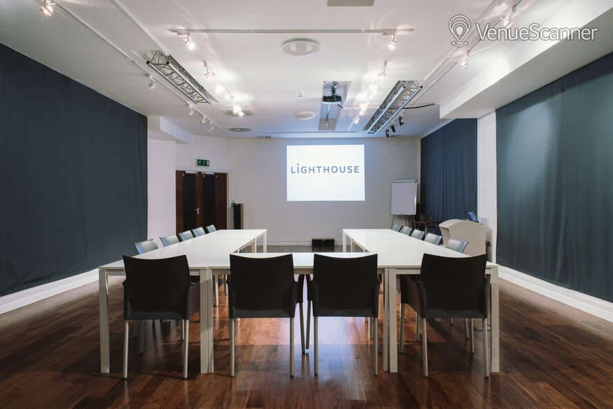 Digital Lounge, Lighthouse photo #1