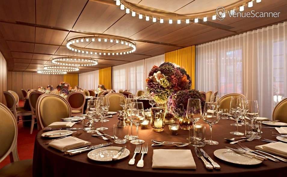 Queensbury, Hotel Cafe Royal photo #1