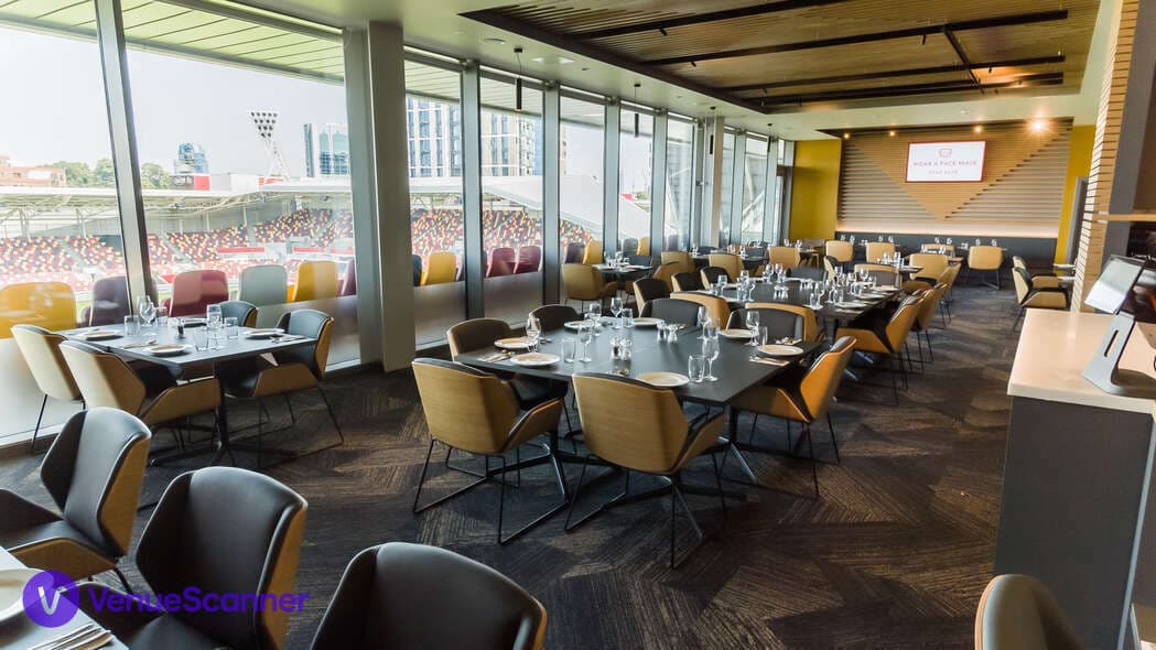 The Oxford & Cambridge , Brentford Football Club photo #2