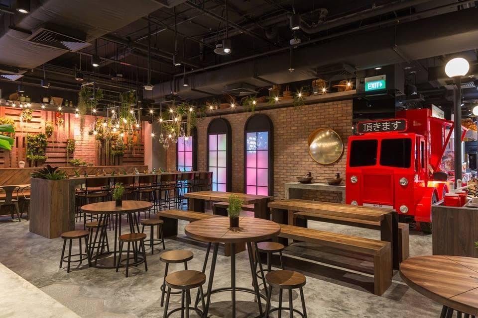 Beer Garden, Picnic Urban Food Park photo #3