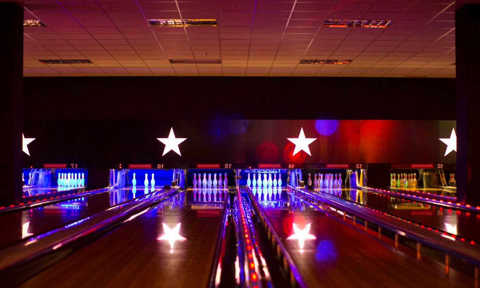 Photo of Hollywood Bowl Birmingham Broadway Plaza