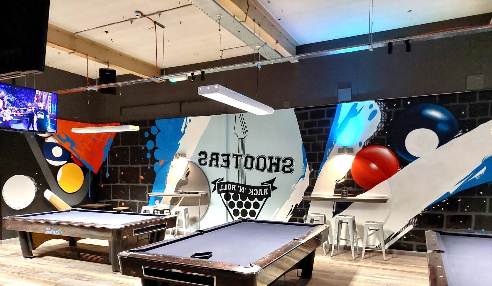 Shooters Rack 'N' Roll