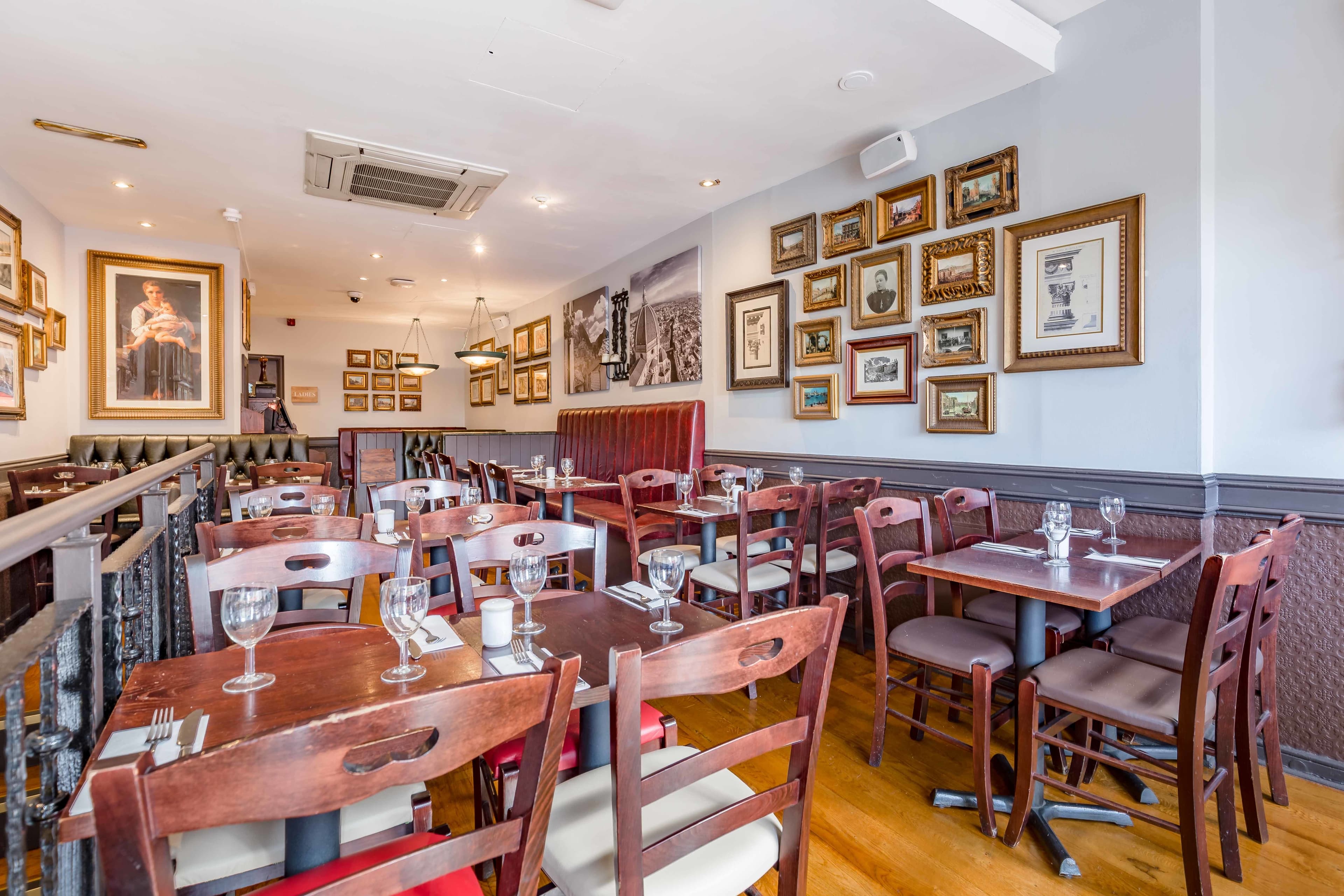 The Messina Room, Bella Italia Cranbourn Street photo #3