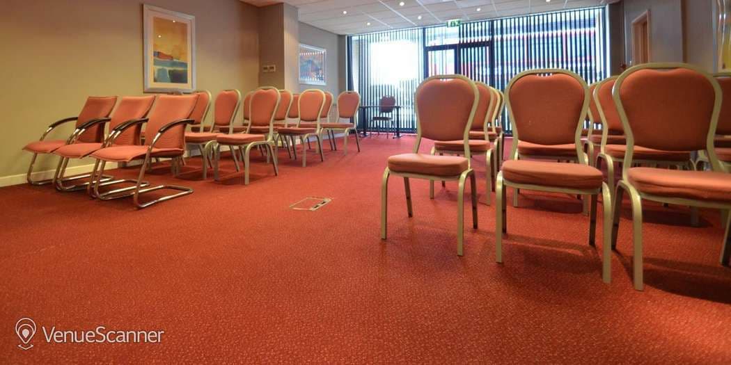 Acton Room, Holiday Inn Express Park Royal photo #3