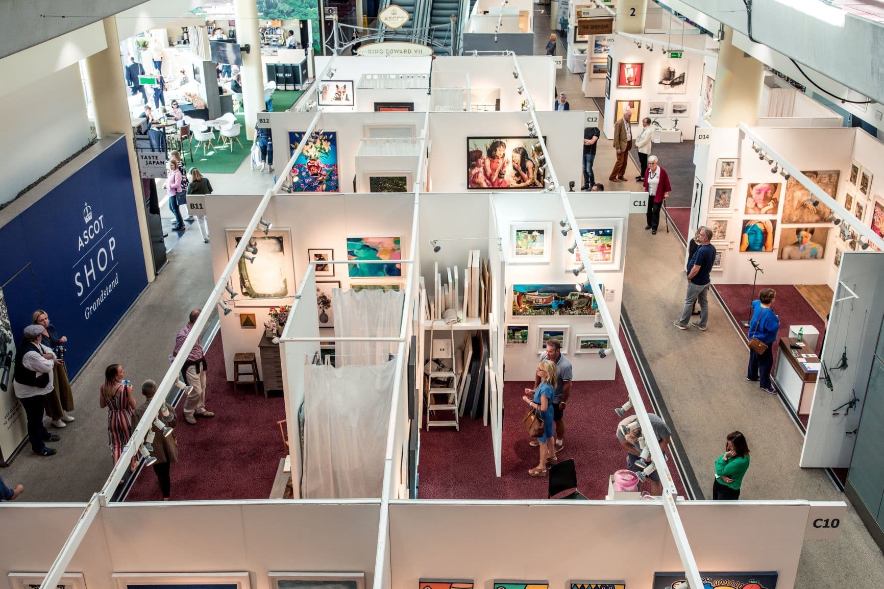 Concourse, Ascot Racecourse photo #3