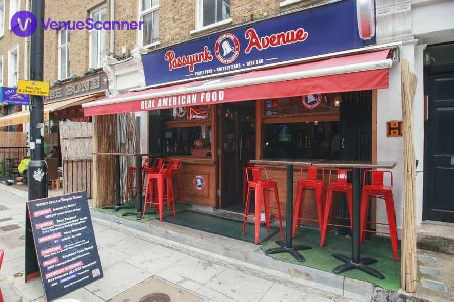 Nick Foles Bar, Passyunk Avenue - Fitzrovia photo #5