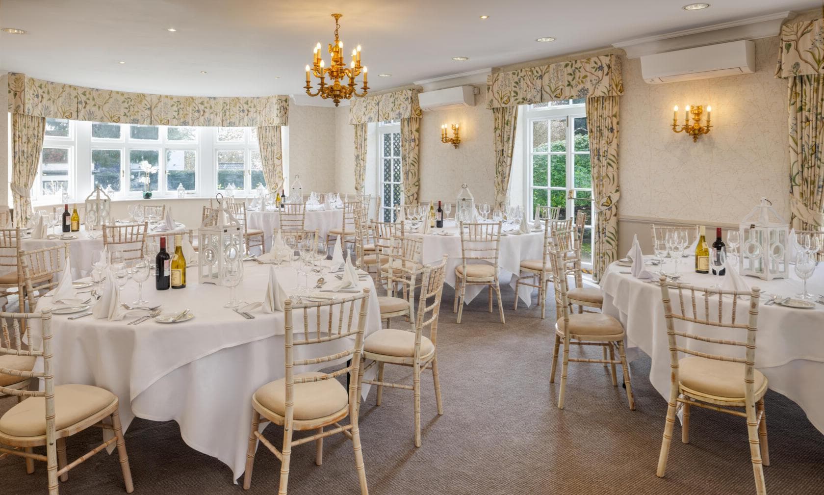Garden Room, Box Hill Burford Bridge Hotel photo #1