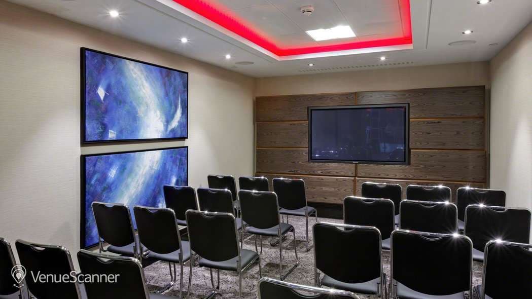 Reynolds, Leonardo Royal London St Paul's photo #1