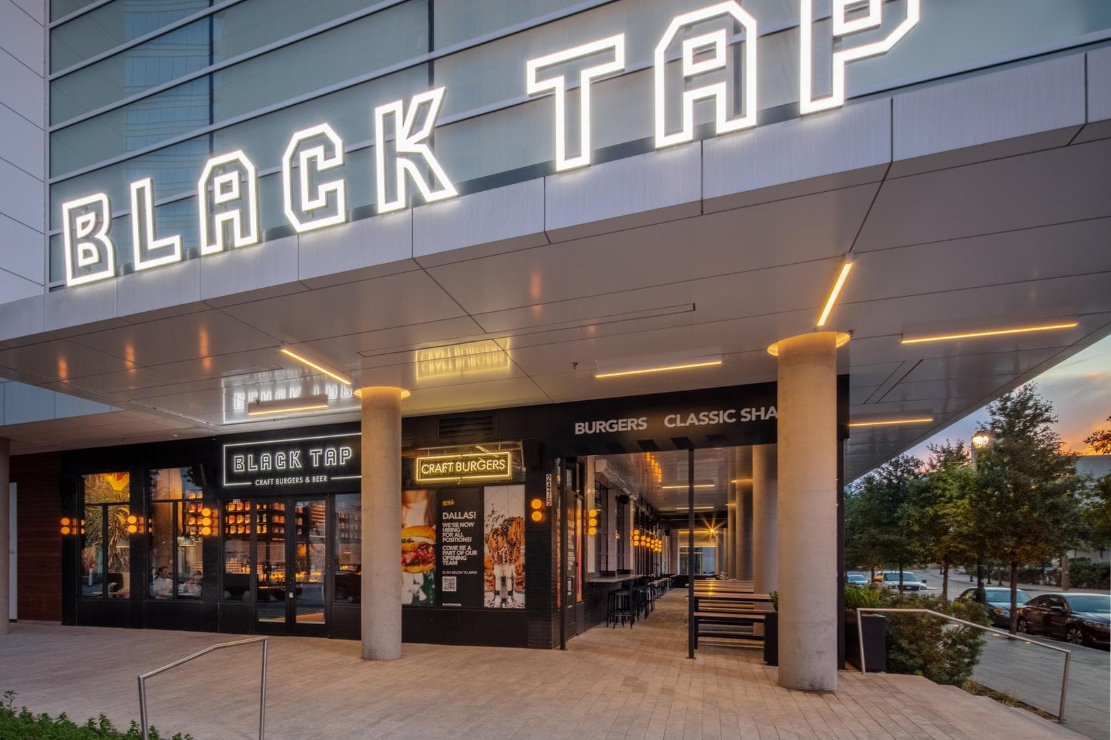 Full Buyout, Black Tap Dallas photo #3