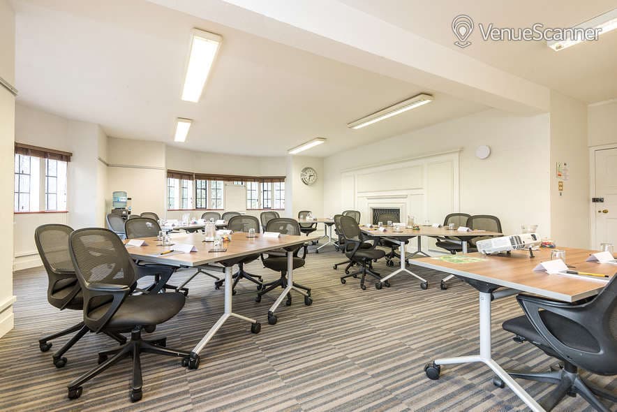 Ophelia, New Place Hotel - Hampshire photo #2