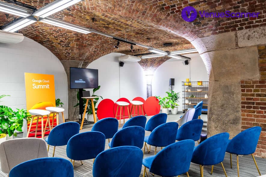 Tobacco Dock, South Vaults photo #3