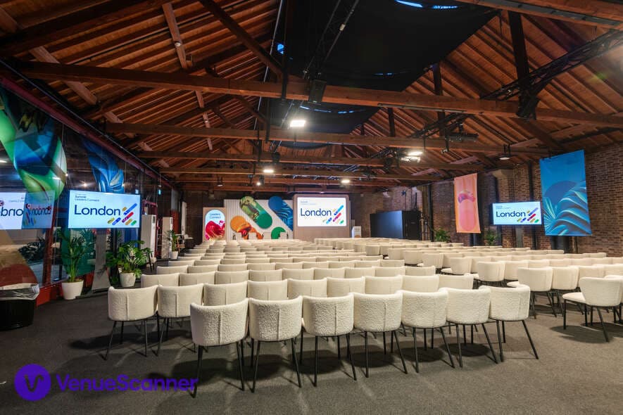 Dock Gallery, Tobacco Dock photo #13