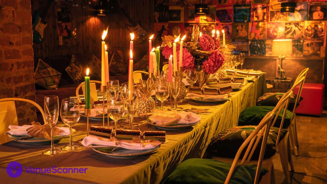 Christmas At The Little Yellow Door, The Little Yellow Door photo #3