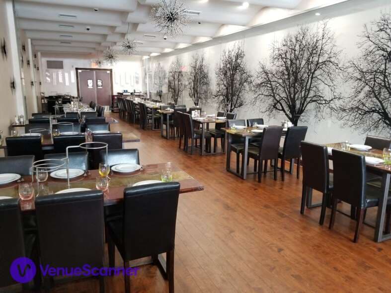 Entire Restaurant, 718 Bistro photo #1