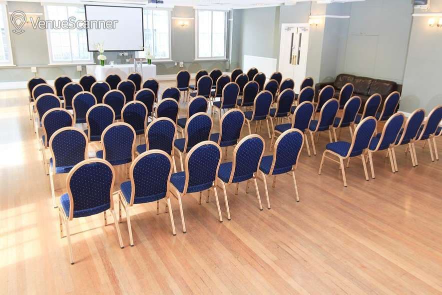 Presidential Suite, The London Irish Centre photo #3