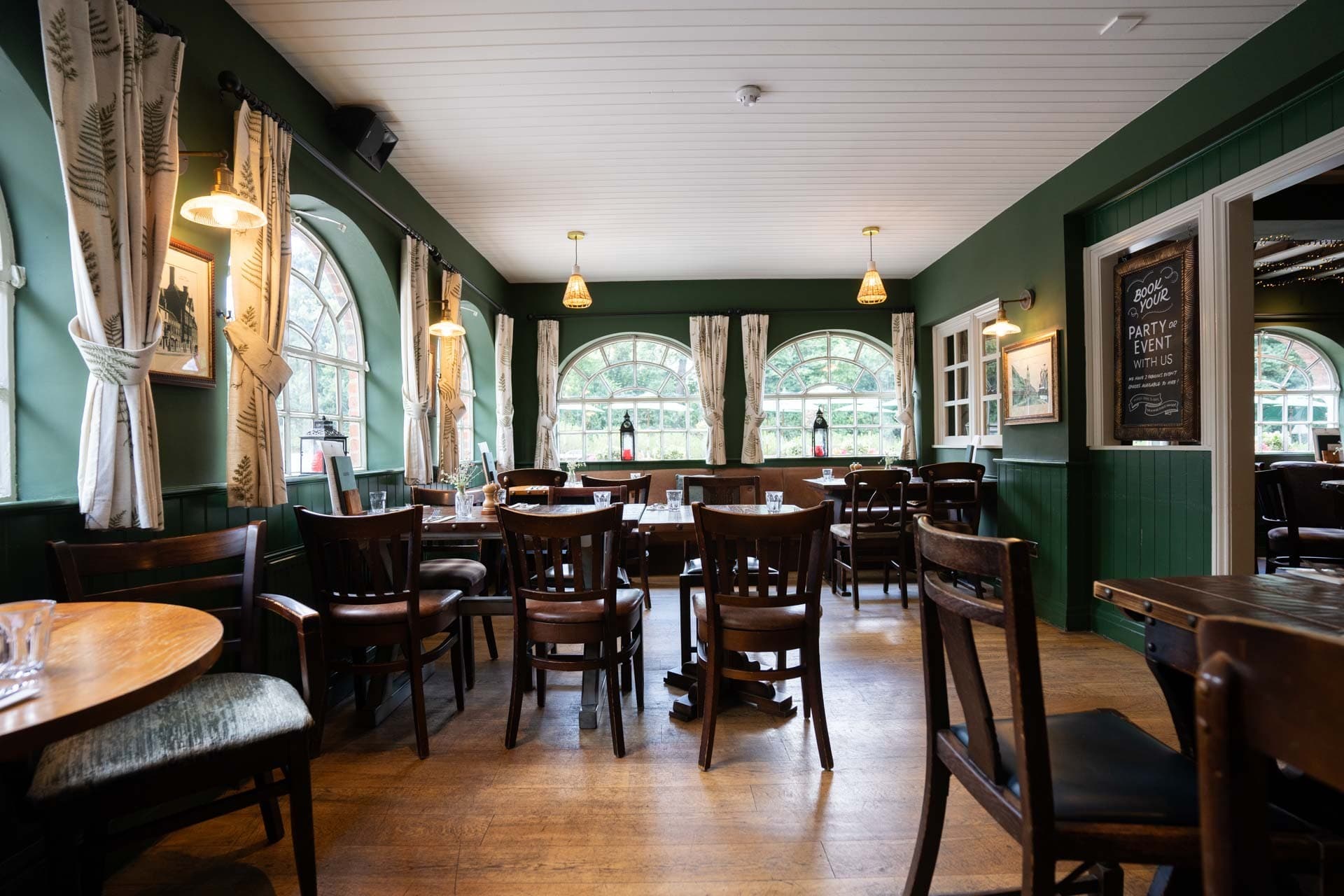 The Parlour, The Princess Royal photo #7
