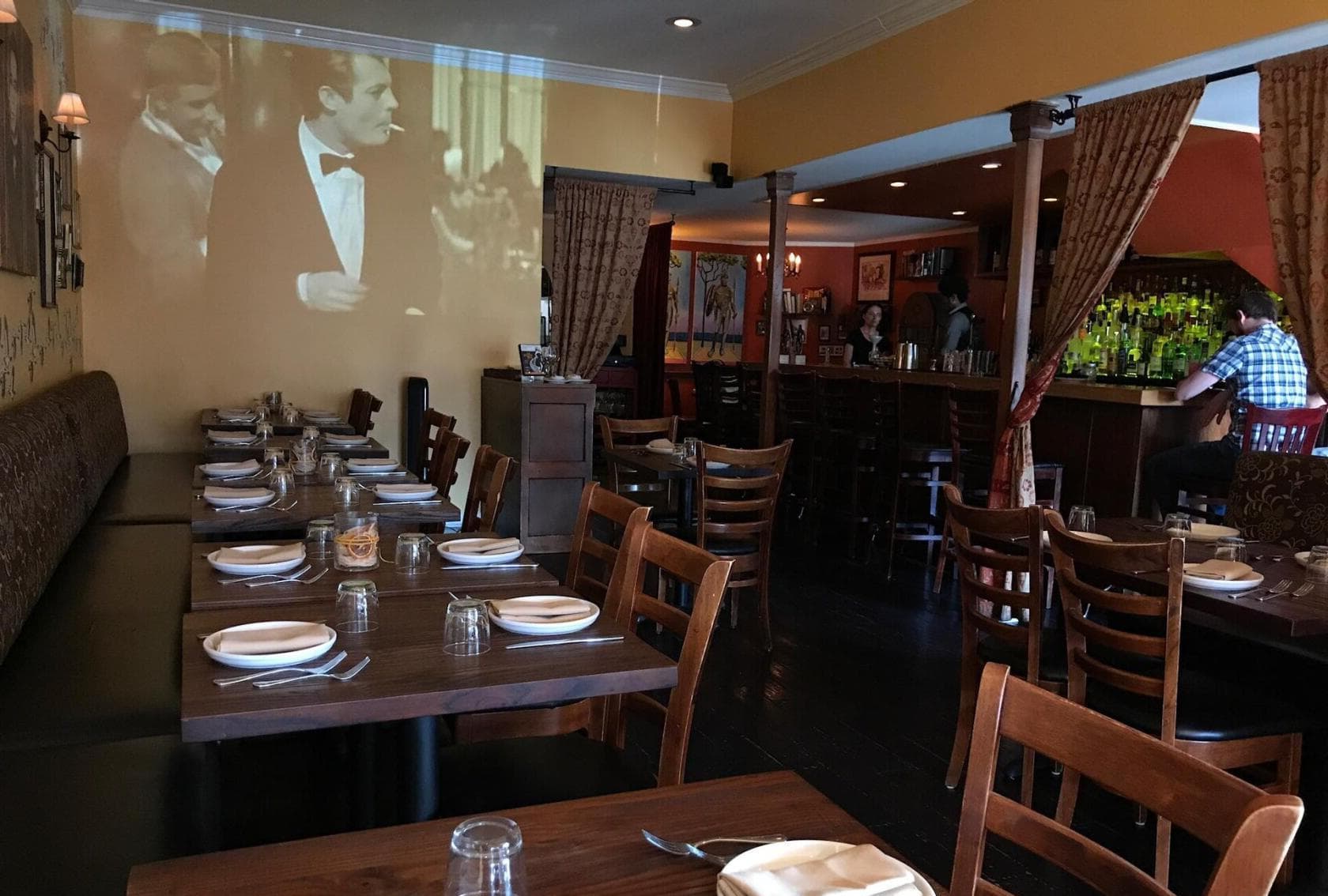Main Dining Room, Poesia photo #1