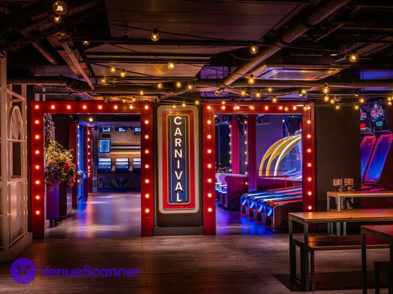 The Pergolas, Swingers West End photo #2